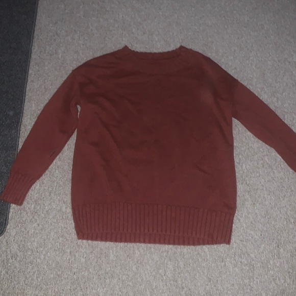 This is from gap and it is a super cute sweater it is to small so I am making $$ - Picture 1 of 3